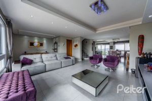 Casa em Condomínio à venda com 346m², 3 dormitórios, 1 suíte, 3 vagas, no bairro Ipanema em PORTO ALEGRE