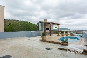 Casa em Condomínio à venda com 346m², 3 dormitórios, 1 suíte, 3 vagas, no bairro Ipanema em PORTO ALEGRE