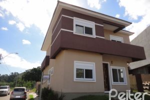 Casa em Condomínio à venda com 209m², 4 dormitórios, 2 suítes, 3 vagas, no bairro Hipica em PORTO ALEGRE