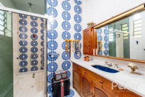 Casa à venda com 347m², 3 dormitórios, 3 suítes, 3 vagas, no bairro Sétimo Céu em Porto Alegre