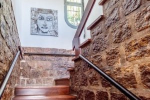 Casa à venda com 347m², 3 dormitórios, 3 suítes, 3 vagas, no bairro Sétimo Céu em Porto Alegre