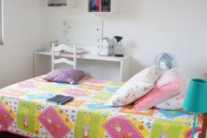 Apartamento à venda com 82m², 2 dormitórios, 1 vaga, no bairro Cristal em Porto Alegre