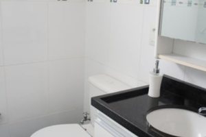 Apartamento à venda com 82m², 2 dormitórios, 1 vaga, no bairro Cristal em Porto Alegre