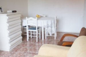 Apartamento à venda com 82m², 2 dormitórios, 1 vaga, no bairro Cristal em Porto Alegre