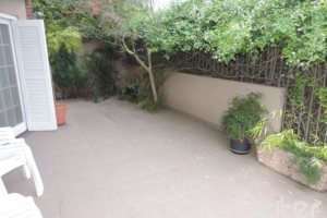 Casa em Condomínio à venda com 270m², 3 dormitórios, 1 suíte, 2 vagas, no bairro Tristeza em Porto Alegre