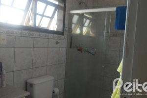 Casa à venda com 179m², 3 dormitórios, 1 suíte, 3 vagas, no bairro Tristeza em Porto Alegre