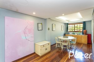 Casa em Condomínio à venda com 174m², 3 dormitórios, 1 suíte, 3 vagas, no bairro Tristeza em Porto Alegre