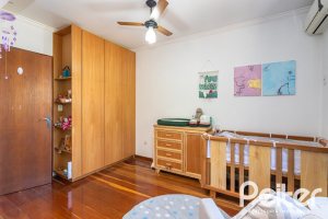 Casa em Condomínio à venda com 174m², 3 dormitórios, 1 suíte, 3 vagas, no bairro Tristeza em Porto Alegre