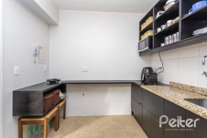 Casa em Condomínio à venda com 162m², 3 dormitórios, 1 suíte, 3 vagas, no bairro Tristeza em PORTO ALEGRE