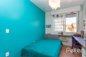 Casa em Condomínio à venda com 162m², 3 dormitórios, 1 suíte, 3 vagas, no bairro Tristeza em PORTO ALEGRE