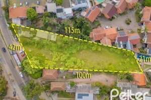 Terreno à venda, no bairro Ipanema em Porto Alegre