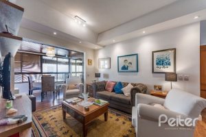 Cobertura à venda com 228m², 4 dormitórios, 2 suítes, 2 vagas, no bairro Tristeza em PORTO ALEGRE