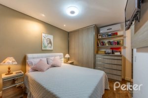 Cobertura à venda com 228m², 4 dormitórios, 2 suítes, 2 vagas, no bairro Tristeza em PORTO ALEGRE