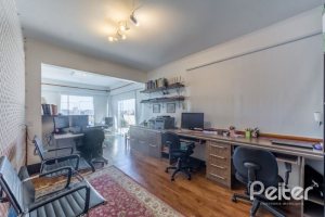Cobertura à venda com 228m², 4 dormitórios, 2 suítes, 2 vagas, no bairro Tristeza em PORTO ALEGRE