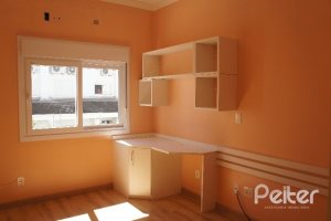 Casa em Condomínio à venda com 230m², 3 dormitórios, 1 suíte, 2 vagas, no bairro Jardim Isabel em Porto Alegre