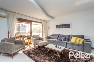 Apartamento à venda com 267m², 3 dormitórios, 1 suíte, 4 vagas, no bairro Sétimo Céu em Porto Alegre