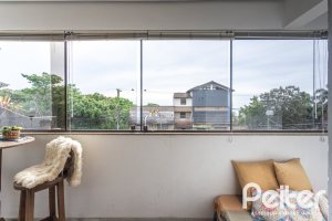 Apartamento à venda com 267m², 3 dormitórios, 1 suíte, 4 vagas, no bairro Sétimo Céu em Porto Alegre