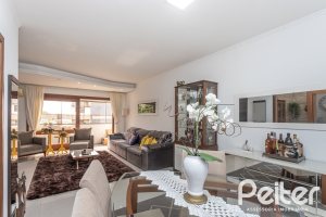 Apartamento à venda com 267m², 3 dormitórios, 1 suíte, 4 vagas, no bairro Sétimo Céu em Porto Alegre