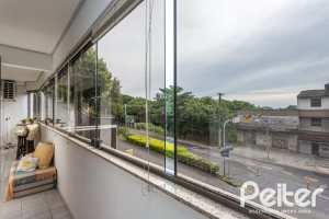 Apartamento à venda com 267m², 3 dormitórios, 1 suíte, 4 vagas, no bairro Sétimo Céu em Porto Alegre