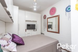 Apartamento à venda com 267m², 3 dormitórios, 1 suíte, 4 vagas, no bairro Sétimo Céu em Porto Alegre