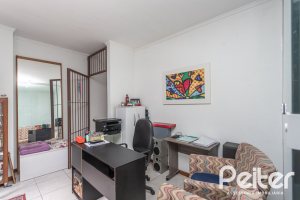Apartamento à venda com 267m², 3 dormitórios, 1 suíte, 4 vagas, no bairro Sétimo Céu em Porto Alegre