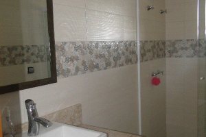 Casa em Condomínio à venda com 288m², 4 dormitórios, 2 suítes, 2 vagas, no bairro Knorr em Porto Alegre