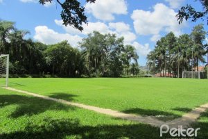 Casa em Condomínio à venda com 288m², 4 dormitórios, 2 suítes, 2 vagas, no bairro Knorr em Porto Alegre