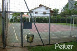 Casa em Condomínio à venda com 288m², 4 dormitórios, 2 suítes, 2 vagas, no bairro Knorr em Porto Alegre