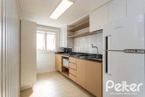 Cobertura à venda com 153m², 3 dormitórios, 1 suíte, 1 vaga, no bairro Tristeza em PORTO ALEGRE