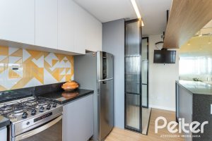 Cobertura à venda com 153m², 3 dormitórios, 1 suíte, 1 vaga, no bairro Tristeza em PORTO ALEGRE