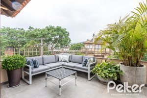 Casa em Condomínio à venda com 339m², 3 dormitórios, 1 suíte, 3 vagas, no bairro Tristeza em PORTO ALEGRE