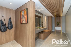 Casa em Condomínio à venda com 411m², 4 dormitórios, 4 suítes, 6 vagas, no bairro Alphaville em PORTO ALEGRE