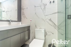 Casa em Condomínio à venda com 411m², 4 dormitórios, 4 suítes, 6 vagas, no bairro Alphaville em PORTO ALEGRE