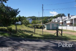 Terreno à venda com 3176m², no bairro Tristeza em Porto Alegre