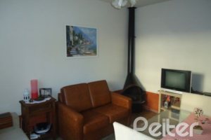 Casa em Condomínio à venda com 120m², 3 dormitórios, 1 vaga, no bairro Cavalhada em Porto Alegre