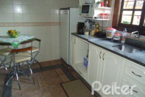 Casa em Condomínio à venda com 120m², 3 dormitórios, 1 vaga, no bairro Cavalhada em Porto Alegre