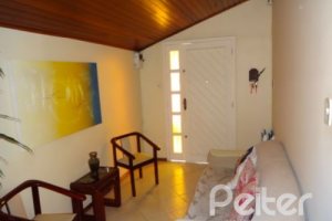 Terreno à venda com 110m², 2 vagas, no bairro Camaquã em Porto Alegre