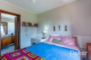Apartamento à venda com 139m², 3 dormitórios, 1 suíte, 2 vagas, no bairro Tristeza em Porto Alegre