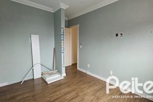 Apartamento à venda com 102m², 3 dormitórios, 1 suíte, 2 vagas, no bairro Tristeza em PORTO ALEGRE