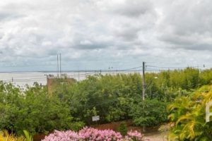 Casa à venda com 456m², 3 dormitórios, 3 suítes, 5 vagas, no bairro Vila Assunção em Porto Alegre