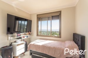 Apartamento à venda com 89m², 3 dormitórios, 1 suíte, 2 vagas, no bairro Ipanema em PORTO ALEGRE