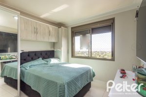 Apartamento à venda com 89m², 3 dormitórios, 1 suíte, 2 vagas, no bairro Ipanema em PORTO ALEGRE