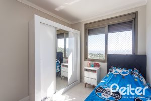 Apartamento à venda com 89m², 3 dormitórios, 1 suíte, 2 vagas, no bairro Ipanema em PORTO ALEGRE