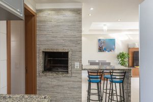 Apartamento à venda com 89m², 3 dormitórios, 1 suíte, 2 vagas, no bairro Ipanema em PORTO ALEGRE