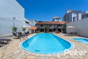 Casa em Condomínio à venda com 159m², 3 dormitórios, 1 suíte, 2 vagas, no bairro Tristeza em Porto Alegre