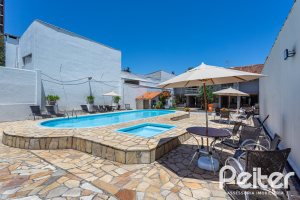 Casa em Condomínio à venda com 159m², 3 dormitórios, 1 suíte, 2 vagas, no bairro Tristeza em Porto Alegre