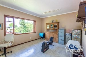 Casa em Condomínio à venda com 600m², 5 dormitórios, 5 suítes, 4 vagas, no bairro Cavalhada em Porto Alegre