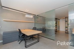  à venda, no bairro  em 