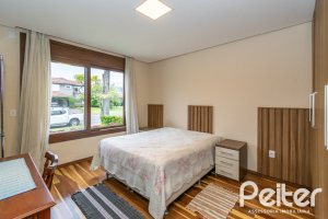 Casa em Condomínio à venda com 226m², 4 dormitórios, 4 suítes, 4 vagas, no bairro Terra Ville em PORTO ALEGRE