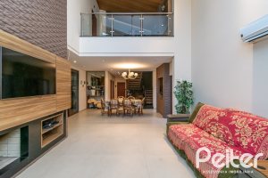 Casa em Condomínio à venda com 226m², 4 dormitórios, 4 suítes, 4 vagas, no bairro Terra Ville em PORTO ALEGRE